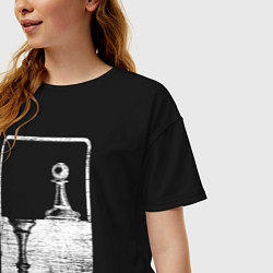 Футболка оверсайз женская Шахматы БелыеЧерные - пешка и король, цвет: черный — фото 2