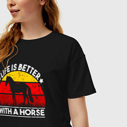Футболка оверсайз женская Жить лучше с лошадью, цвет: черный — фото 2