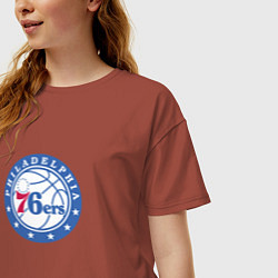 Футболка оверсайз женская Филадельфия Севенти Сиксерс NBA, цвет: кирпичный — фото 2