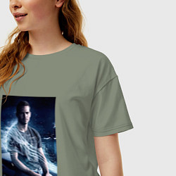 Футболка оверсайз женская Пол Уокер на капоте, цвет: авокадо — фото 2