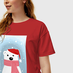Футболка оверсайз женская Мультяшный белый медведь в красной шапке с шарфом, цвет: красный — фото 2