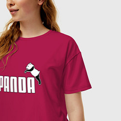Футболка оверсайз женская Панда вместо пумы, цвет: маджента — фото 2