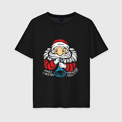 Женская футболка оверсайз Санта с дудочкой