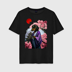 Женская футболка оверсайз Такса-Самурай весенняя на фоне сакуры