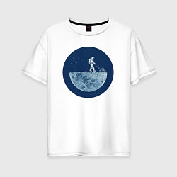 Женская футболка оверсайз Космонавт с газонокосилкой