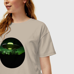Футболка оверсайз женская НЛО в тёмном лесу, цвет: миндальный — фото 2