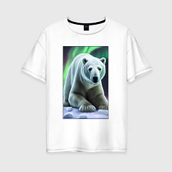 Женская футболка оверсайз Полярный медведь на снегу