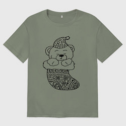Футболка оверсайз женская Игрушечный мишка спит в сапожке для подарков - рас, цвет: авокадо