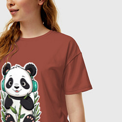 Футболка оверсайз женская Медвежонок панды в наушниках, цвет: кирпичный — фото 2