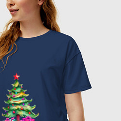 Футболка оверсайз женская Новогодняя акварельная елочка, цвет: тёмно-синий — фото 2