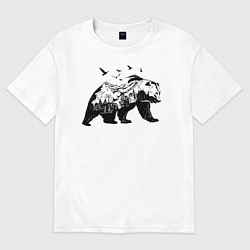 Женская футболка оверсайз Силуэт тайги в медведе