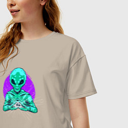 Футболка оверсайз женская Инопланетянин с масонским знаком, цвет: миндальный — фото 2