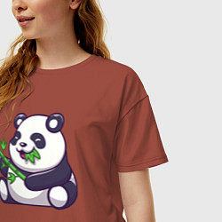 Футболка оверсайз женская Панда ест бамбук, цвет: кирпичный — фото 2