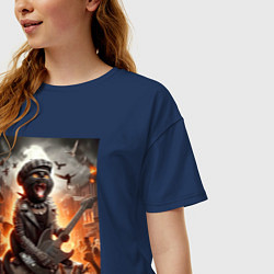 Футболка оверсайз женская Чёрный котик играет на гитаре - нейросеть, цвет: тёмно-синий — фото 2