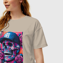 Футболка оверсайз женская Череп в бейсболке - граффити, цвет: миндальный — фото 2