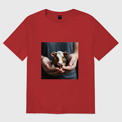 Женская футболка оверсайз Красивая мини корова в руках