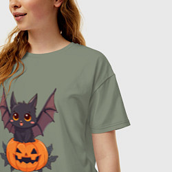 Футболка оверсайз женская Летучая мышь на тыкве, цвет: авокадо — фото 2