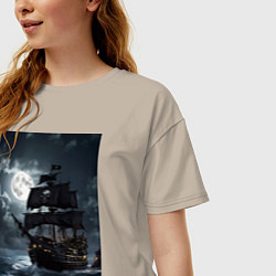 Футболка оверсайз женская Пиратский корабль в шторм, цвет: миндальный — фото 2