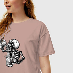 Футболка оверсайз женская Пивной скелетик, цвет: пыльно-розовый — фото 2