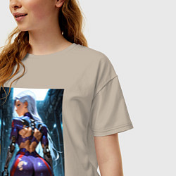 Футболка оверсайз женская Девушка с оружием в киберпанк стиле, цвет: миндальный — фото 2