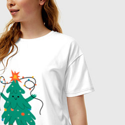 Футболка оверсайз женская Новогодняя елка с ногами, цвет: белый — фото 2