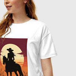 Футболка оверсайз женская Всадница в стиле дикого запада, цвет: белый — фото 2
