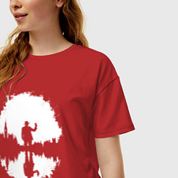 Футболка оверсайз женская Тень человека в Англии, цвет: красный — фото 2