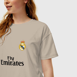 Футболка оверсайз женская Real Madrid: Fly Emirates, цвет: миндальный — фото 2