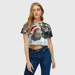 Футболка 3D укороченная женская Новогодний котенок и снег, цвет: 3D-принт — фото 2
