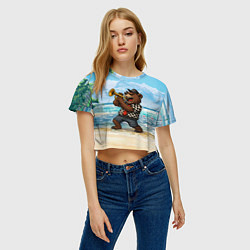 Футболка 3D укороченная женская Медведь играет ска на пляже, цвет: 3D-принт — фото 2