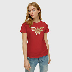 Футболка хлопковая женская Wonder Woman logo цвета красный — фото 2