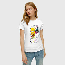 Футболка хлопковая женская Гомер Симпсон в звёздном балахоне и в наушниках, цвет: белый — фото 2