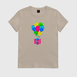 Футболка хлопковая женская Семь воздушных шариков с подарком, цвет: миндальный