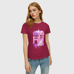 Футболка хлопковая женская Pink tardis, цвет: маджента — фото 2