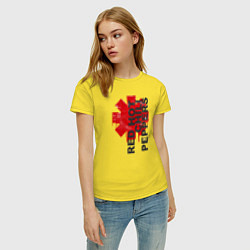 Футболка хлопковая женская Red Hot Chili Peppers, цвет: желтый — фото 2