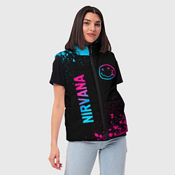 Женский жилет Nirvana - neon gradient: символ и надпись вертикал, цвет: 3D-черный — фото 2