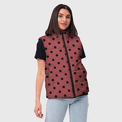 Женский жилет Чёрный горошек на тёмно-розовом, цвет: 3D-черный — фото 2