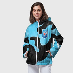 Ветровка с капюшоном женская Черно-зеленый камуфляж и герб РФ, цвет: 3D-белый — фото 2