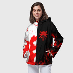 Ветровка с капюшоном женская Ведьмак огненный, цвет: 3D-черный — фото 2